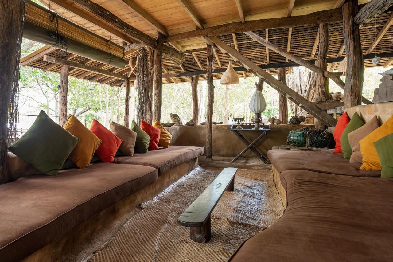 Banyan Camp Villa Hambegamuwa Exterior foto