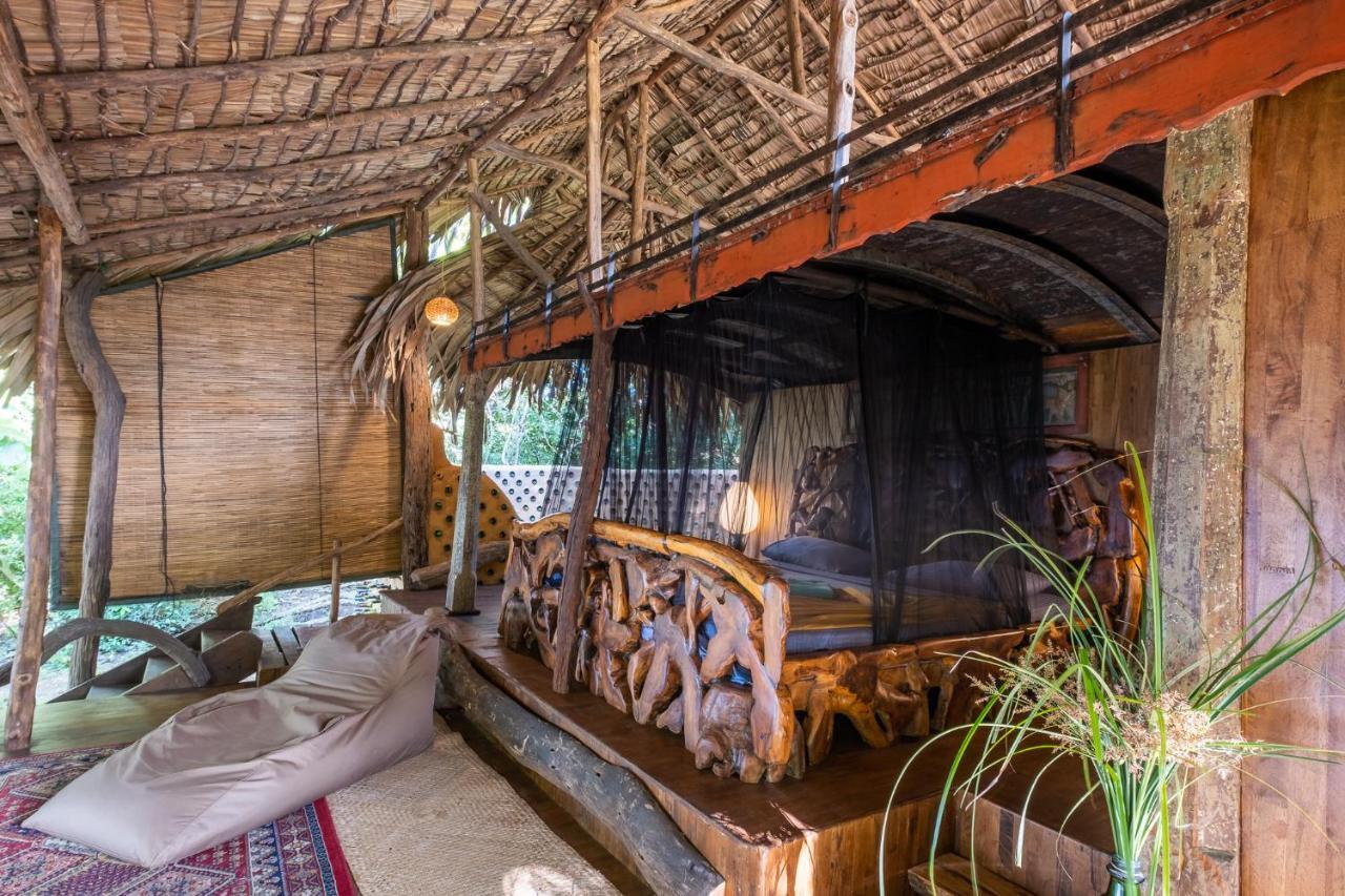 Banyan Camp Villa Hambegamuwa Exterior foto