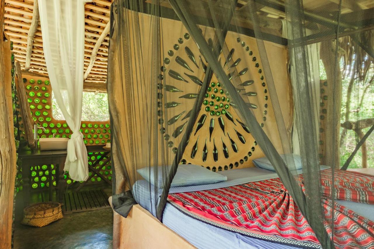 Banyan Camp Villa Hambegamuwa Exterior foto
